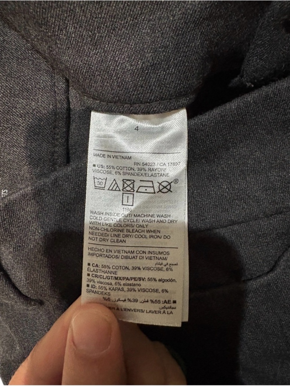 Old Navy Dark Grey Pixie Flare Pants - Picture 4 of 5